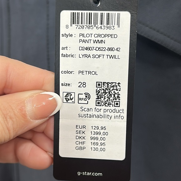 G-Star Raw Women’s Pilot Cropped Pant color is Petrol size 28. NWT. - Picture 6 of 14